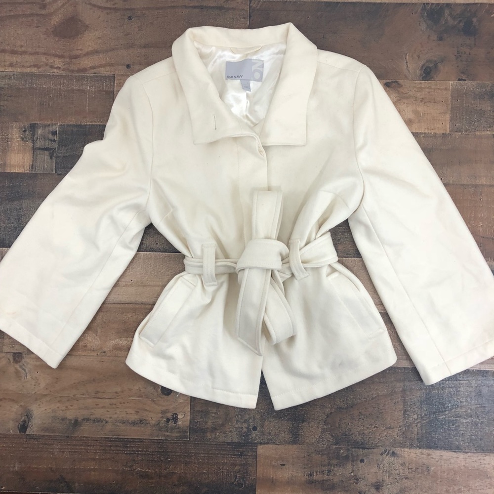 🌼Cream pea coat🌼